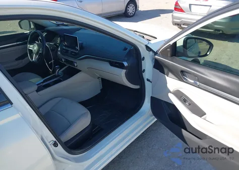 2019 Nissan Altima 2.5 Sv из США, поврежденный, VIN 1N4BL4DV7KC131530